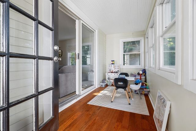 11 Crescent St, Stow, MA 01175