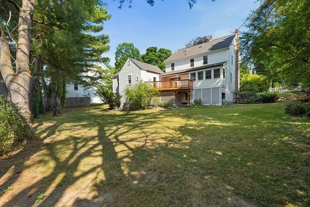 11 Crescent St, Stow, MA 01175