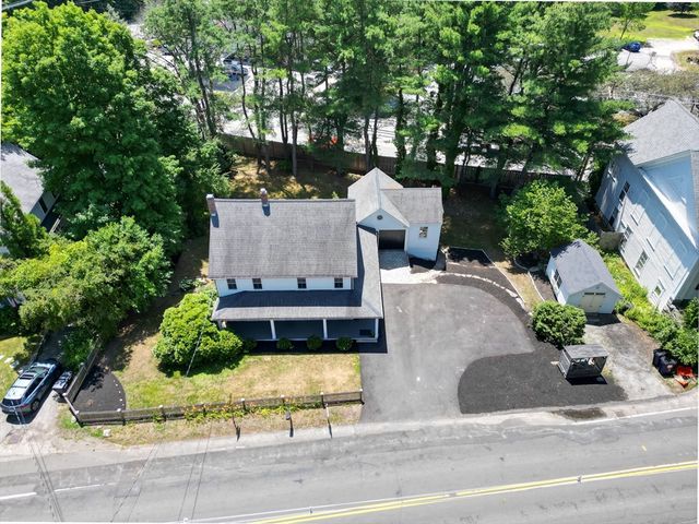 11 Crescent St, Stow, MA 01175