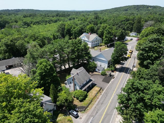 11 Crescent St, Stow, MA 01175
