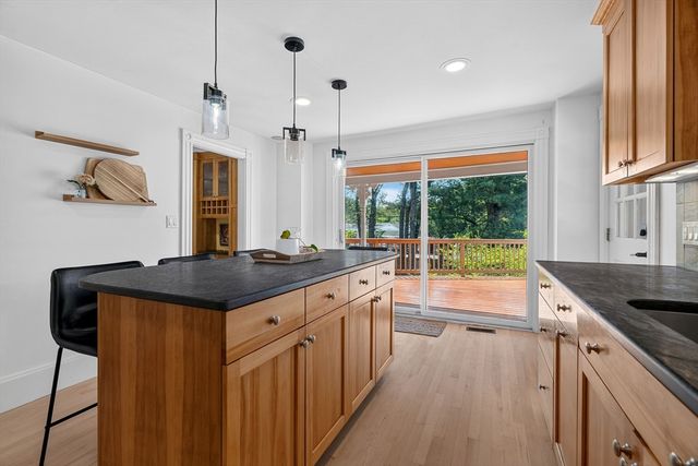 11 Crescent St, Stow, MA 01175