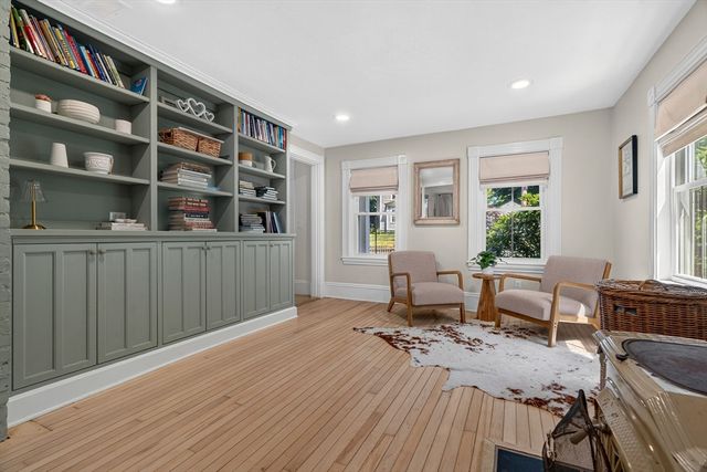 11 Crescent St, Stow, MA 01175