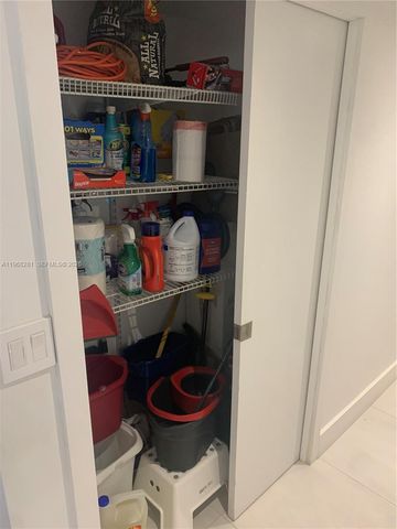 2326 S Cypress Bend Dr 221, Pompano Beach, FL 33069