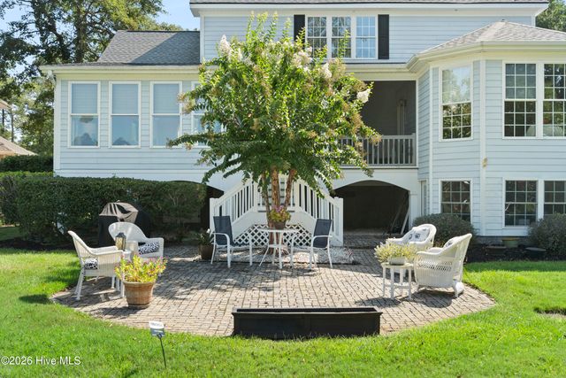 194 Edgewater Circle, Sunset Beach, NC 28468