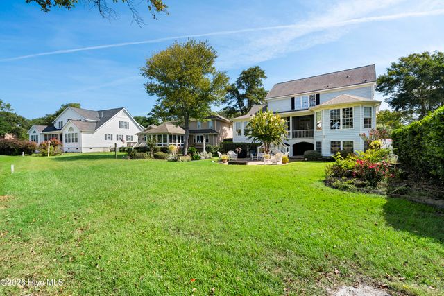 194 Edgewater Circle, Sunset Beach, NC 28468