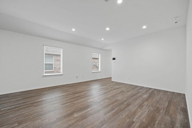 5710 Vintage Oakmont Drive, Spring, TX 77373