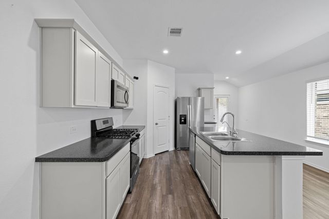 5710 Vintage Oakmont Drive, Spring, TX 77373