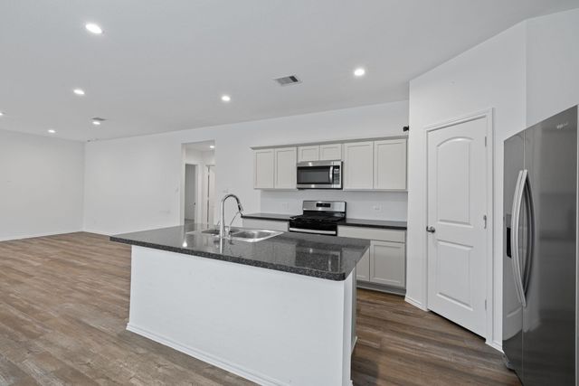 5710 Vintage Oakmont Drive, Spring, TX 77373