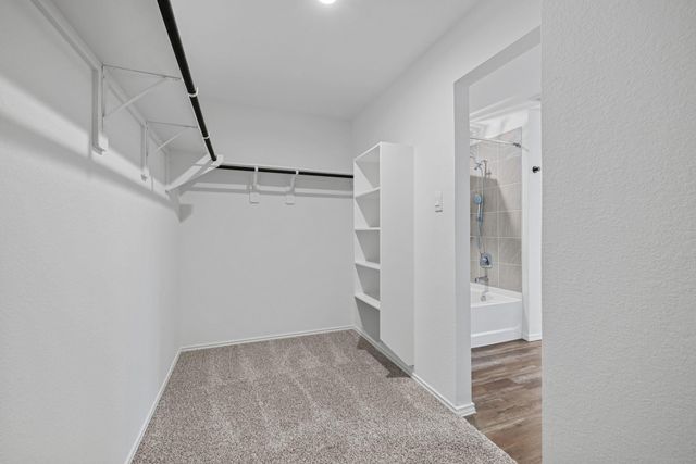 5710 Vintage Oakmont Drive, Spring, TX 77373