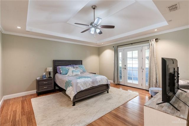 1921 Pin Oak Road, Edinburg, TX 78539