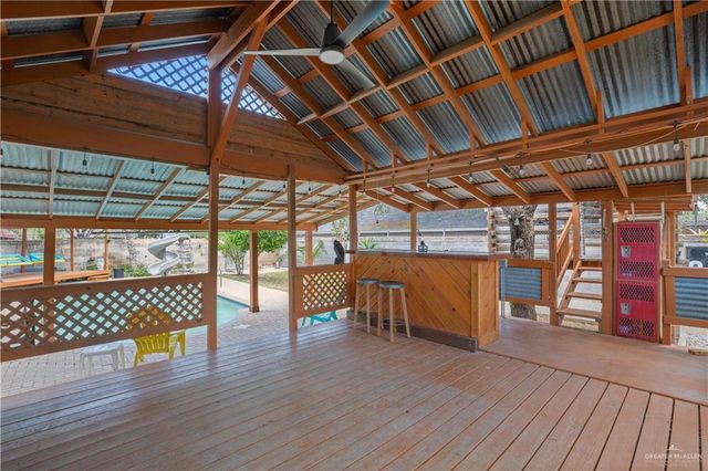 1921 Pin Oak Road, Edinburg, TX 78539