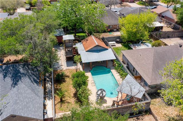 1921 Pin Oak Road, Edinburg, TX 78539