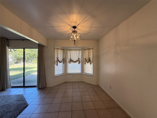 1809 Prince Drive, Benbrook, TX 76126