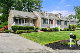 24 Ryders Ln, Marshfield, MA 02050