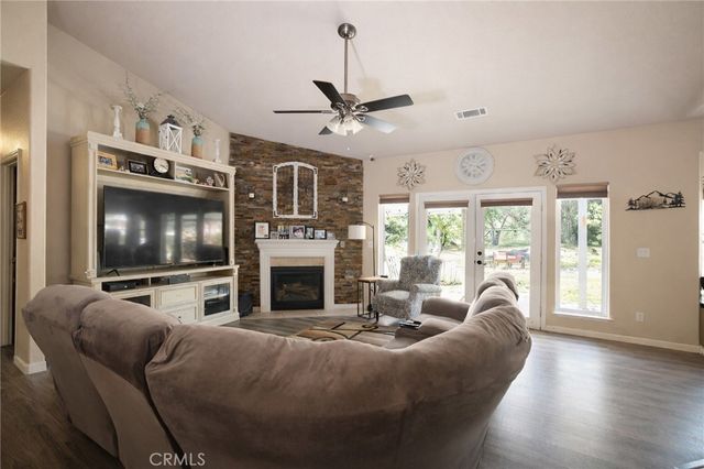 41121 Long Hollow, Coarsegold, CA 93614