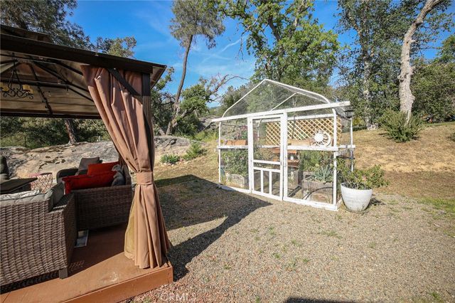 41121 Long Hollow, Coarsegold, CA 93614