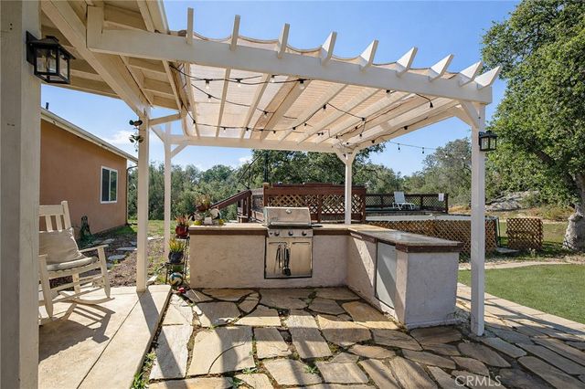 41121 Long Hollow, Coarsegold, CA 93614