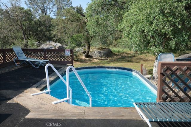 41121 Long Hollow, Coarsegold, CA 93614