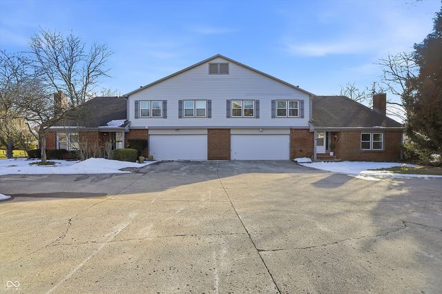 7553 Farm View Circle E, Indianapolis, IN 46256