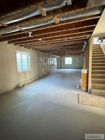 3867 E Walnut Way, Rigby, ID 83442