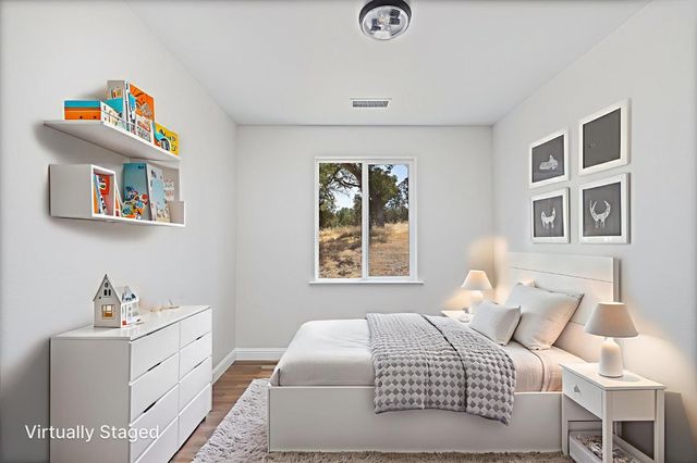 5450 Dunn Ct, Catheys Valley, CA 95306