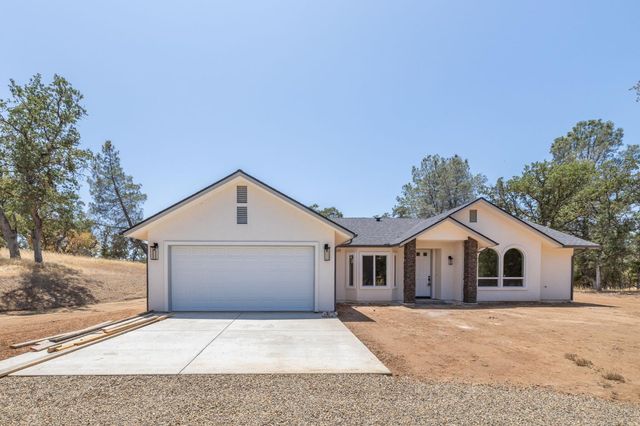 5450 Dunn Ct, Catheys Valley, CA 95306