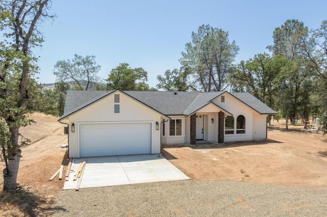 5450 Dunn Ct, Catheys Valley, CA 95306