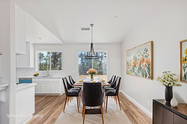 5450 Dunn Ct, Catheys Valley, CA 95306