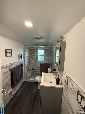 261 Greve Drive, New Milford, NJ 07646