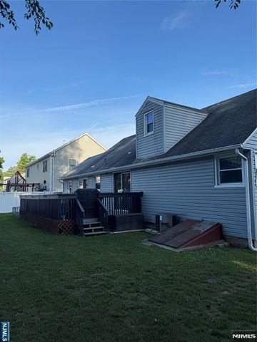 261 Greve Drive, New Milford, NJ 07646
