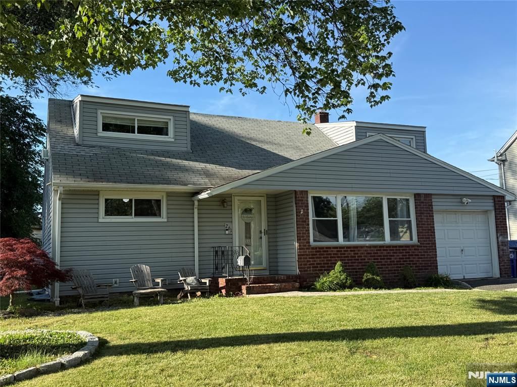 261 Greve Drive, New Milford, NJ 07646