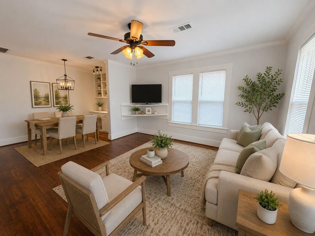 404 E 29th A, Houston, TX 77009