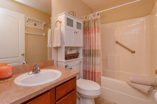 24353 CALUSA BOULEVARD, Eustis, FL 32736