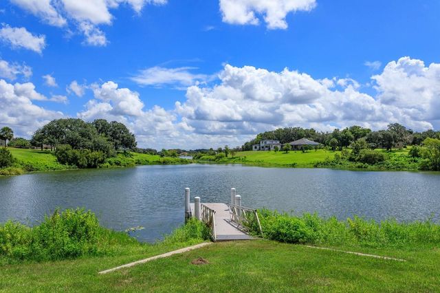 24353 CALUSA BOULEVARD, Eustis, FL 32736