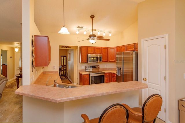 24353 CALUSA BOULEVARD, Eustis, FL 32736