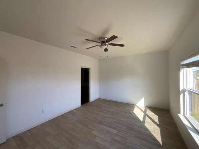 172 Allington CIR, Jarrell, TX 76537