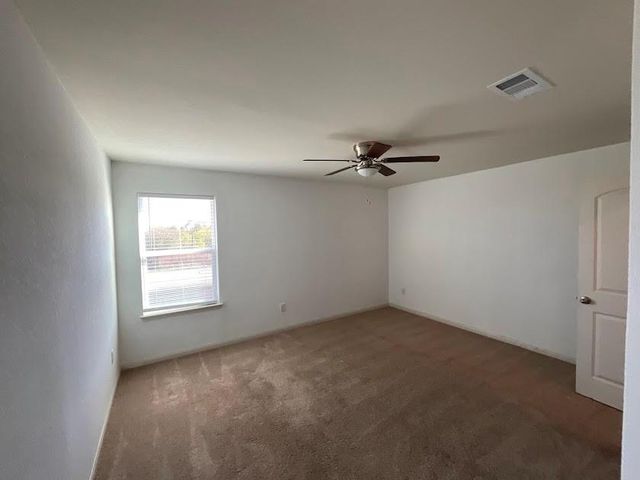 172 Allington CIR, Jarrell, TX 76537