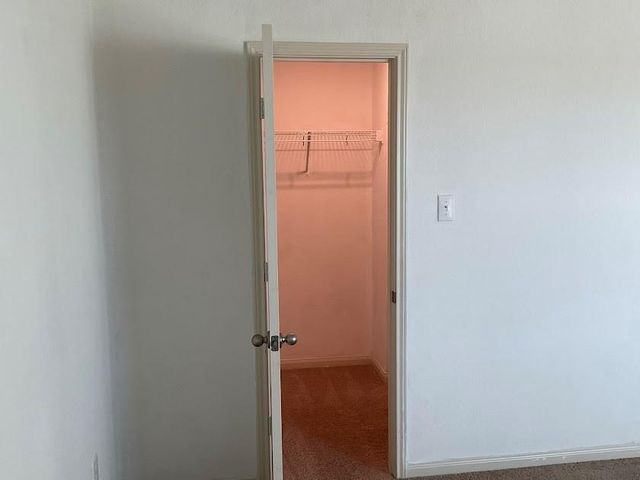172 Allington CIR, Jarrell, TX 76537