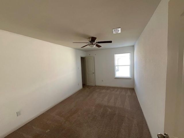 172 Allington CIR, Jarrell, TX 76537