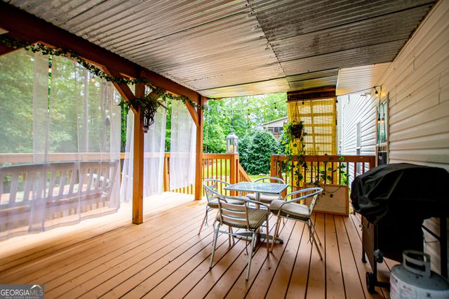 5235 Hilltop Drive, Villa Rica, GA 30180