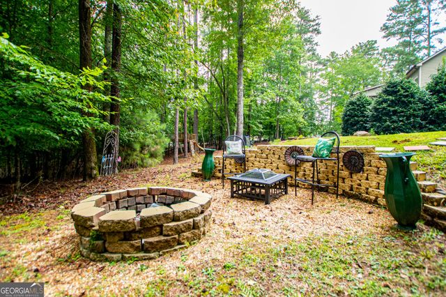5235 Hilltop Drive, Villa Rica, GA 30180