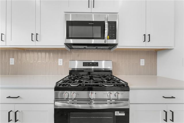 6002 SW Bear Creek Avenue, Bentonville, AR 72713