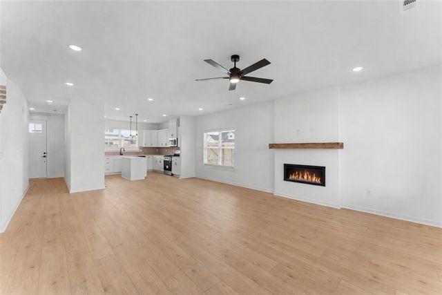 6002 SW Bear Creek Avenue, Bentonville, AR 72713