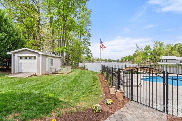1786 Riverview Road, Lexington, NC 27292