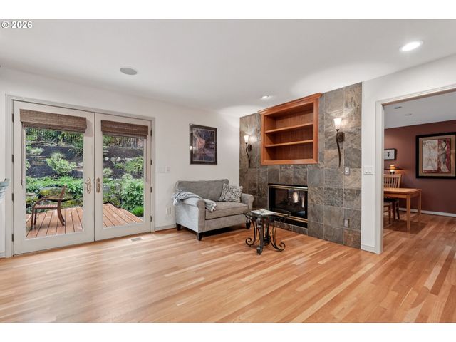 281 Se 41ST Ct, Gresham, OR 97080