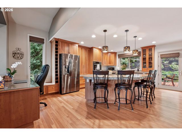 281 Se 41ST Ct, Gresham, OR 97080