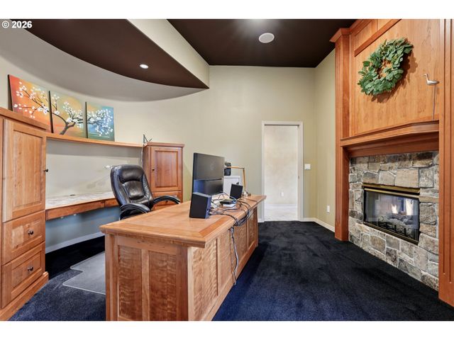 281 Se 41ST Ct, Gresham, OR 97080