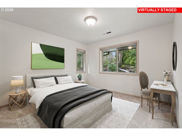 281 Se 41ST Ct, Gresham, OR 97080