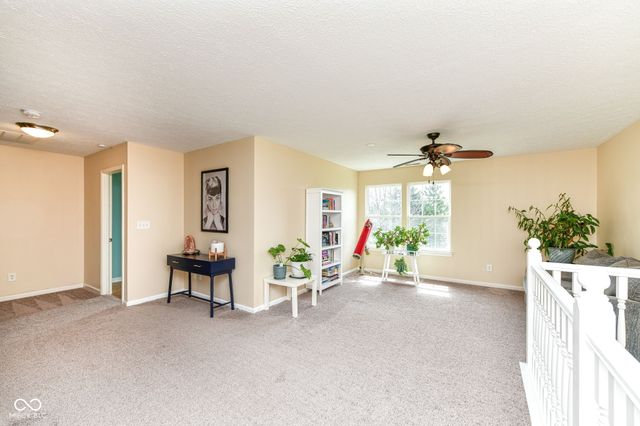 11141 Craycroft Court, Fishers, IN 46038