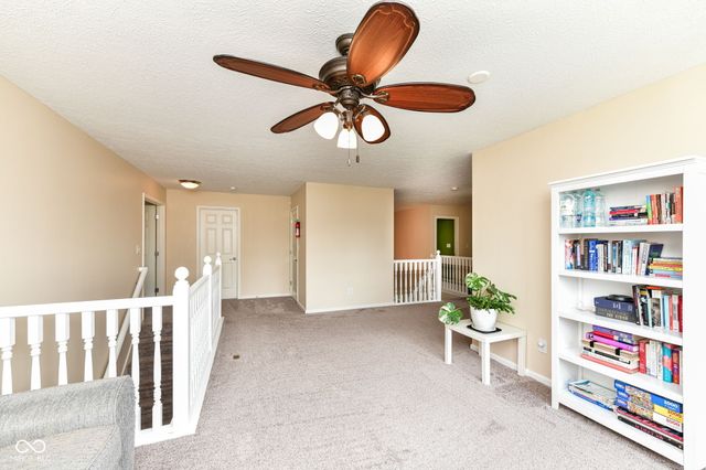 11141 Craycroft Court, Fishers, IN 46038